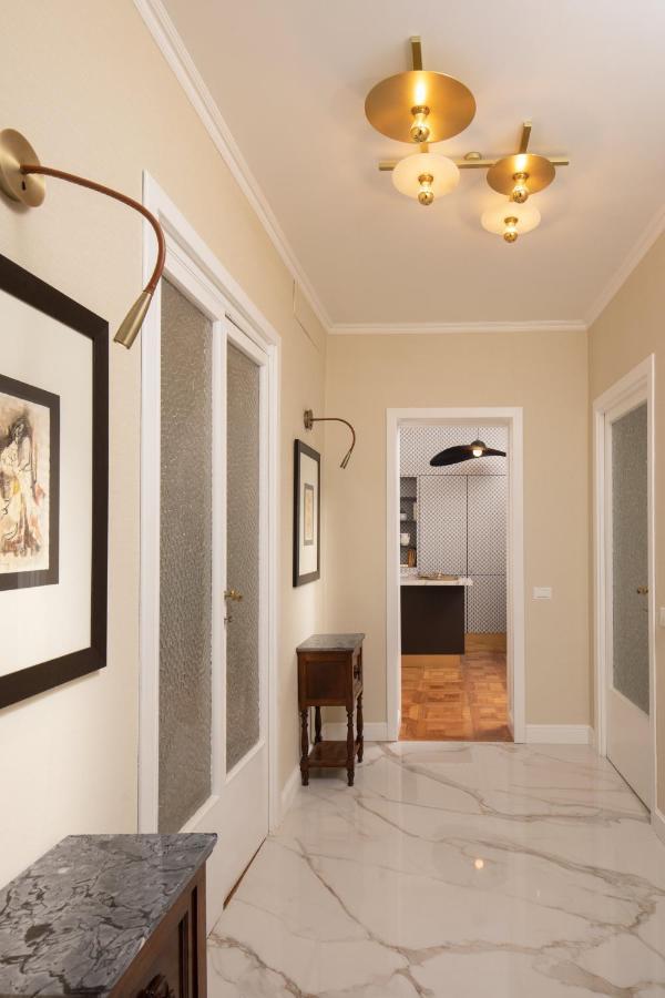 Casavignoni Luxury Apartment Near To Spanish Step Rome Exterior photo